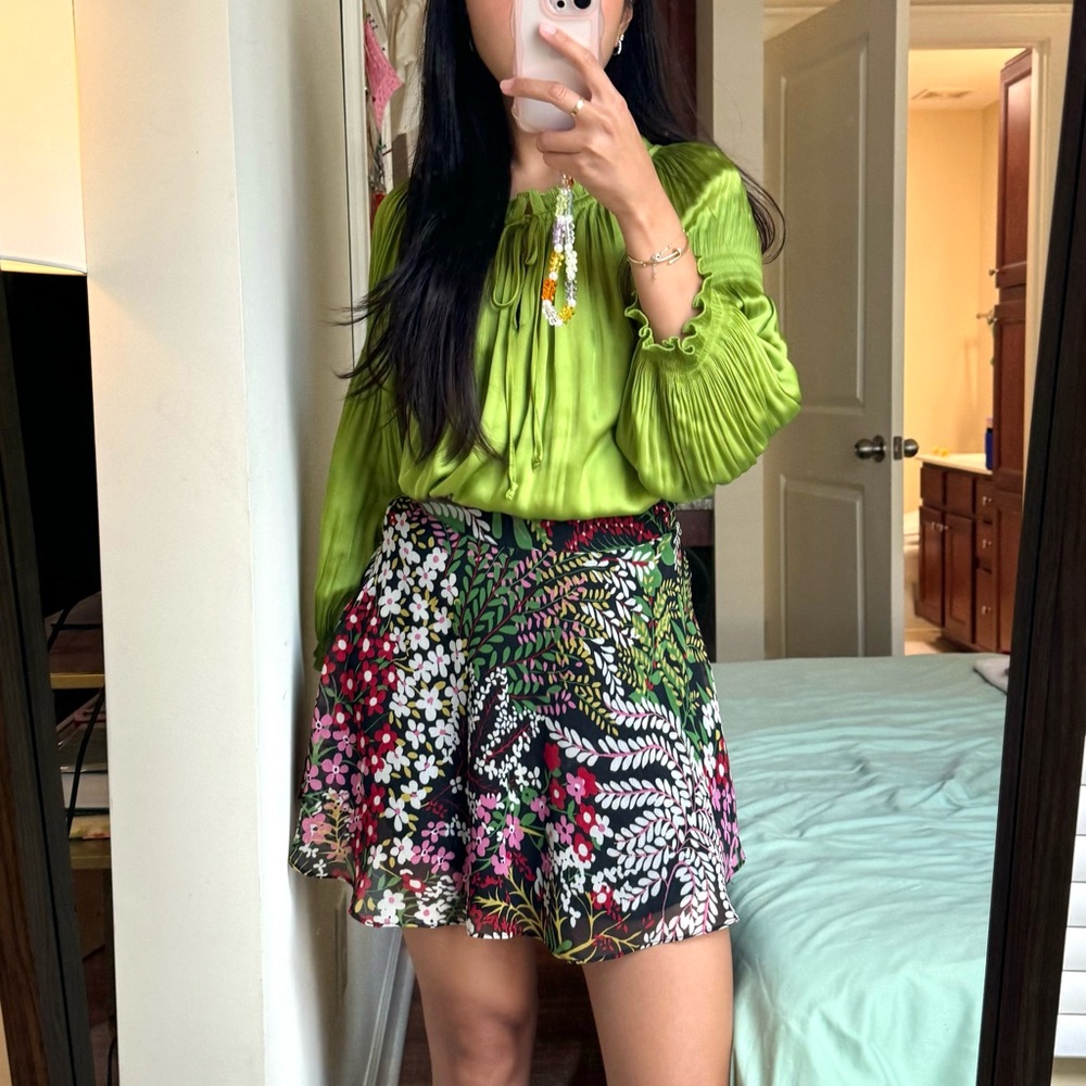 Urban Outfitters Flouncy Floral Mini Skirt in S